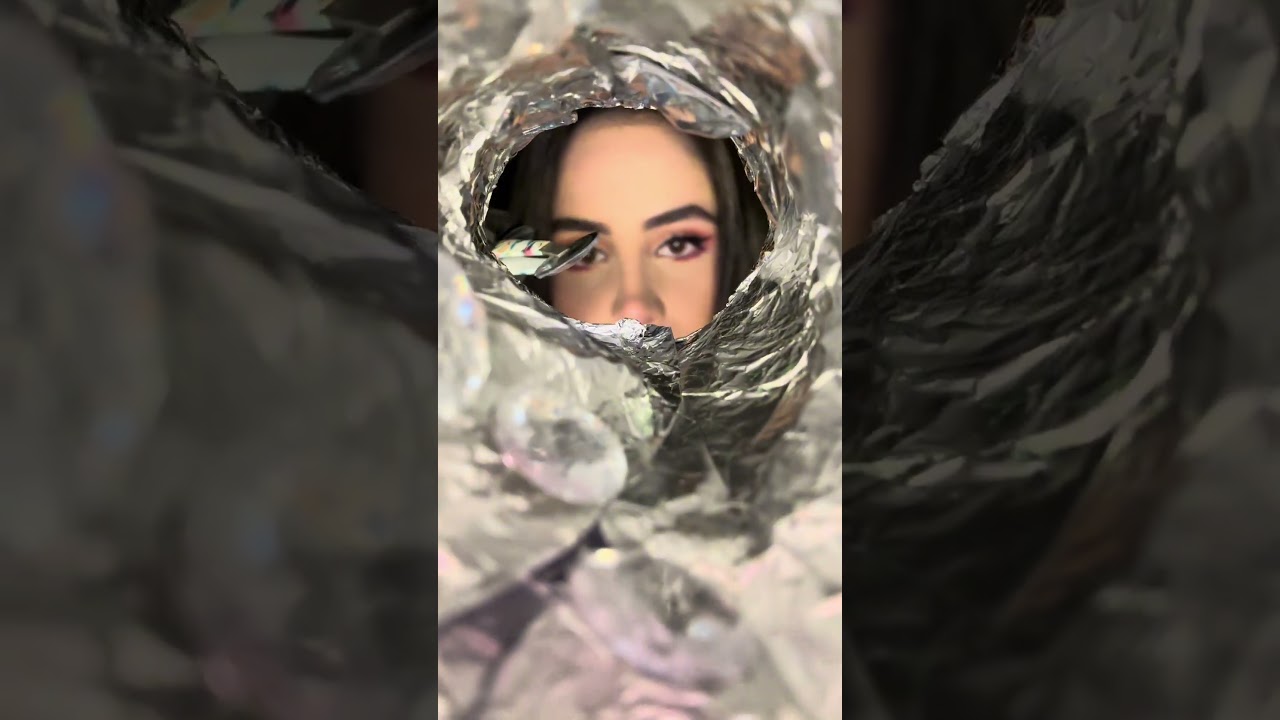 ASMR SHORT 👂 Te EXAMINO el O&Iacute;DO 🔍| Hey Look ASMR | #softspoken #asmrenespa&ntilde;ol #dormir #asmr #relax