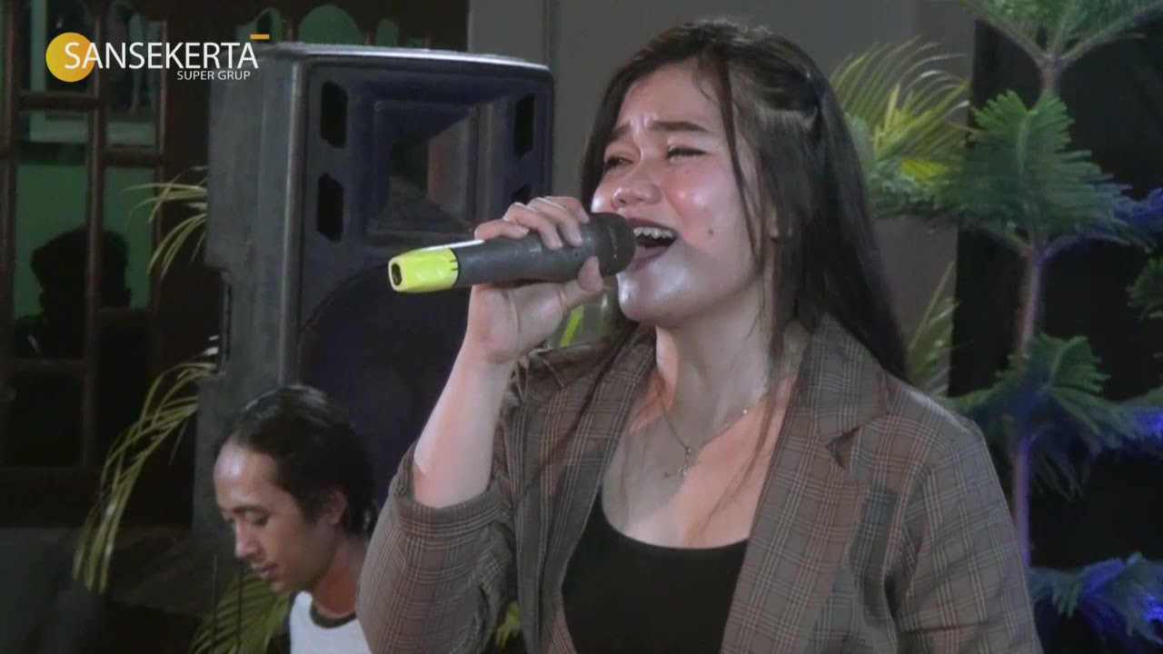 REMBULAN DI SIANG HARI - SANSEKERTA Super Grup Kendal