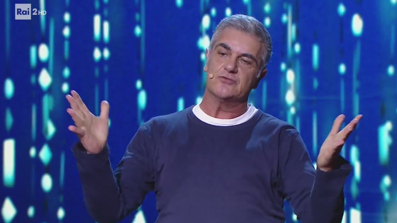 Simone Schettino - Monologo - Made in Sud 12/04/2017