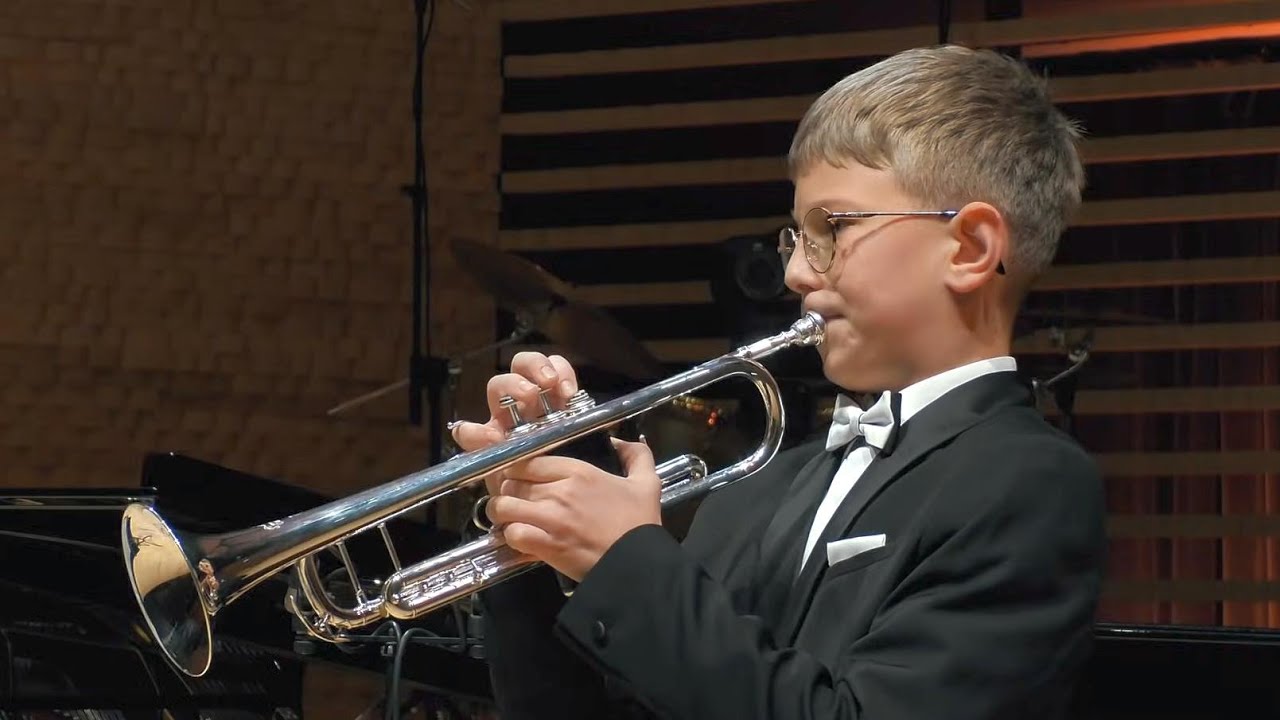 Alexander Petit &ndash; Premiere &eacute;tude de concours, Tomasz Strojek &ndash; trumpet Grand Prix