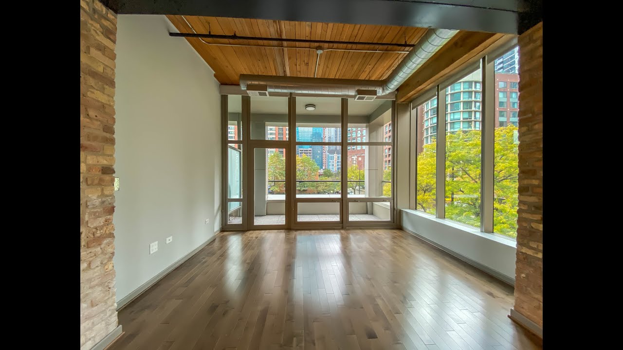 Two-Bedroom Loft Apartment at the Lofts at River East in Chicago