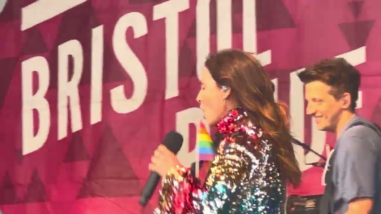 🎵 Natalie Imbruglia - What It Feels Like @NatalieImbrugliaOfficial - Live at Bristol Pride 2023