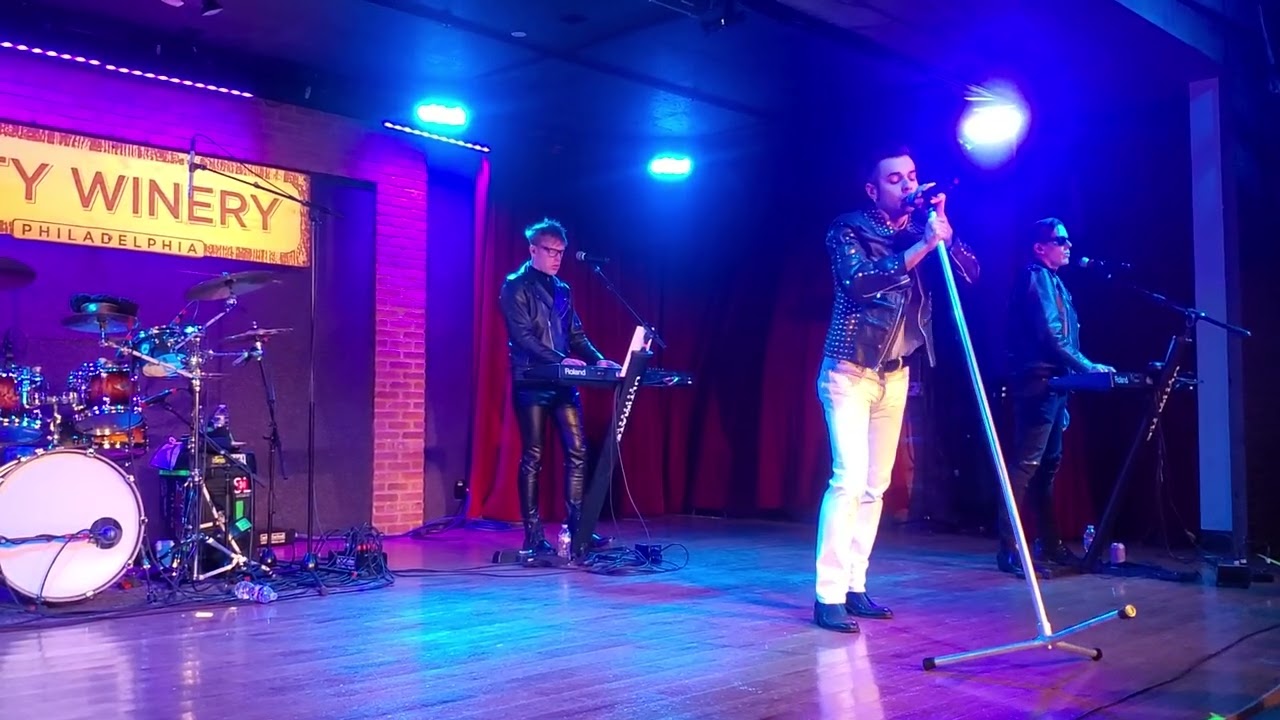 World In My Eyes  - StrangeLove  (Depeche Mode Tribute)
