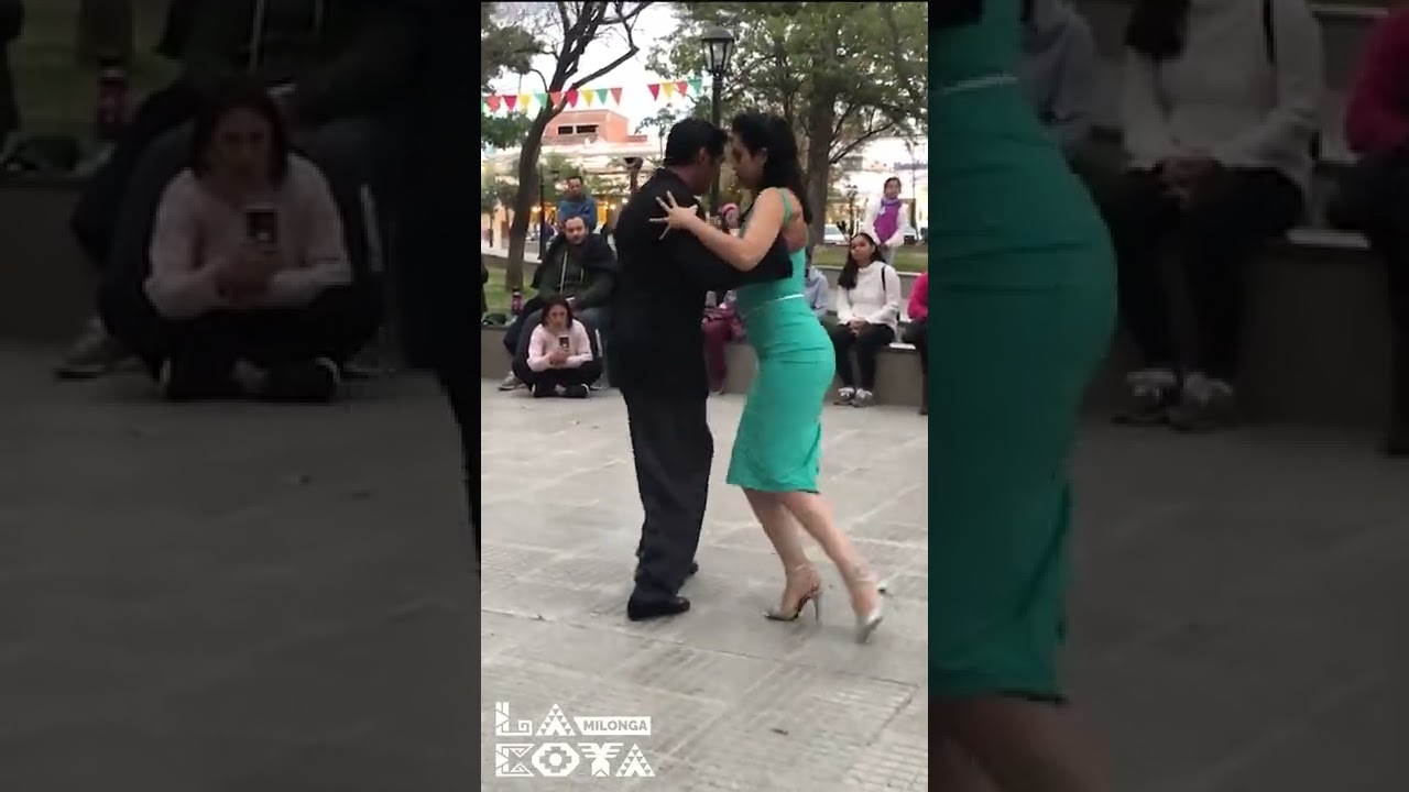 Tango Argentino - Show de Tango - bailarines - Dancer - Tango Show - Popular - Short - Argentina