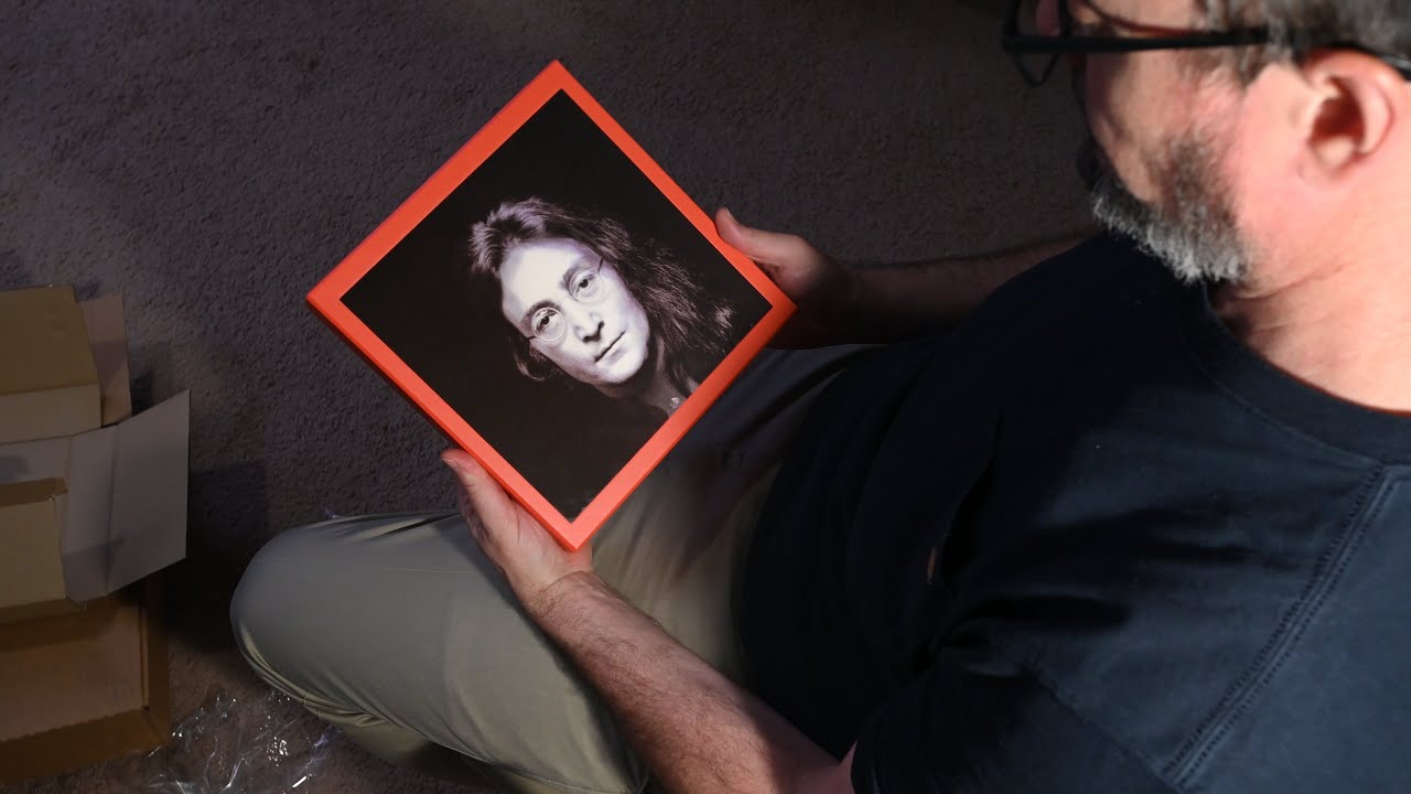 John Lennon & Yoko Ono Lennon - 'Power to the People'