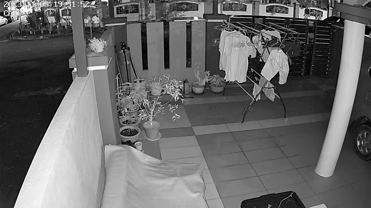 Night time video - 3MP WiFi Bullet IP camera