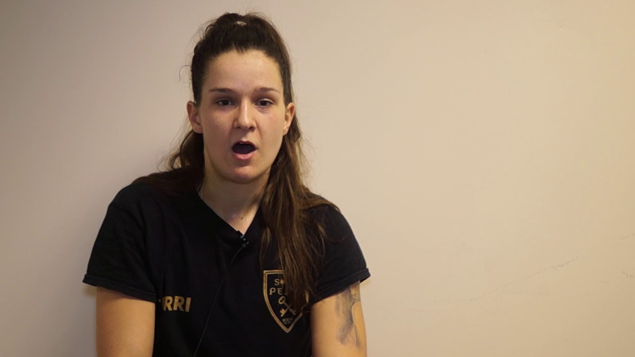 INTRODUCING TERRI HARPER - SOUTH YORKSHIRE'S FIRST FEMALE PRO FIGHTER