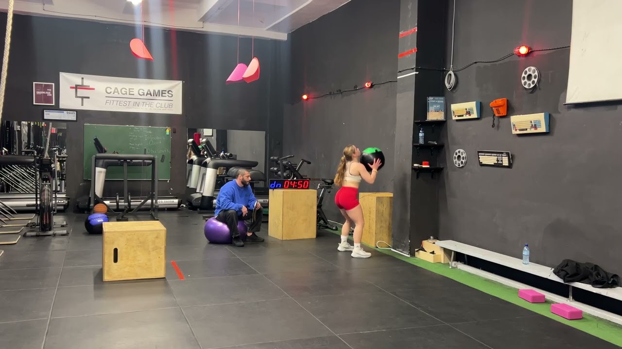 Nini Altunashvili CrossFit open 26.1 scaled version
