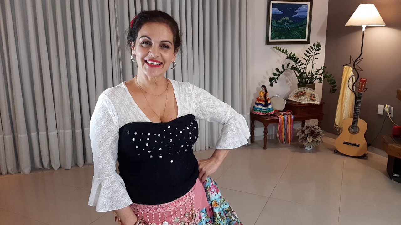 Aula de Introdução a Dança Cigana - Milagres Torres