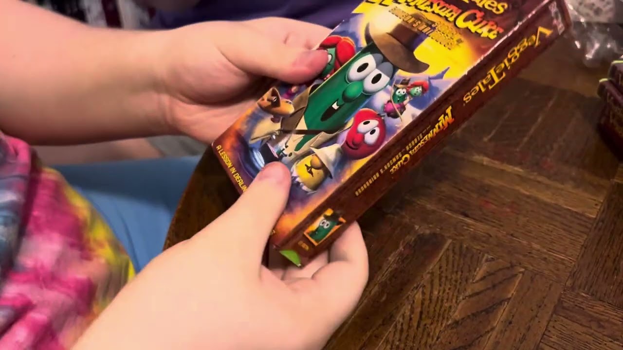 VeggieTales: Minnesota Cuke and the Search for Samson’s Hairbrush VHS Unboxing