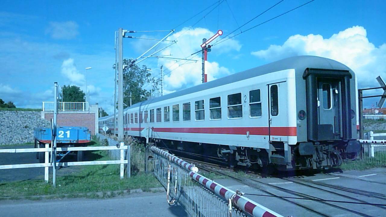 IC in Emden Außenhafen