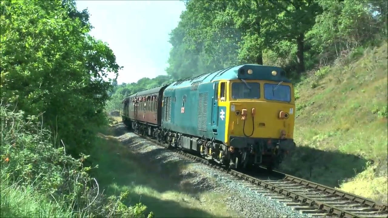 50035 leaving Bewdley 16th May 2025