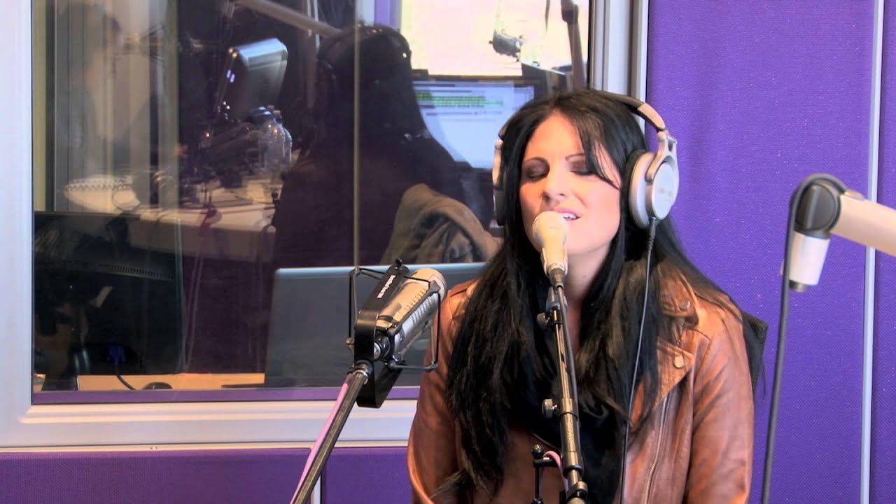 Riana Nel - Try (Pink cover)