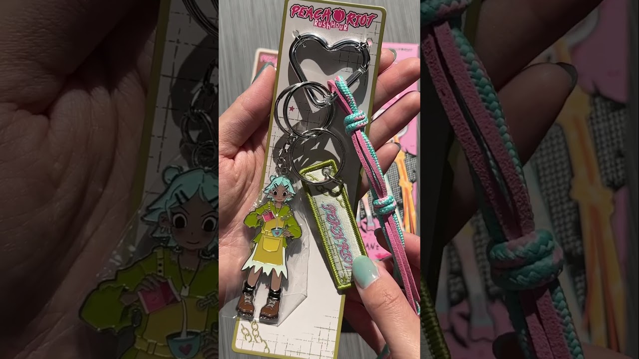 LETS OPEN THIS: Peach Riot Rush Hour Pendant Blind Boxes! 💖 #peachriot #gifted @POPMARTOFFICIAL