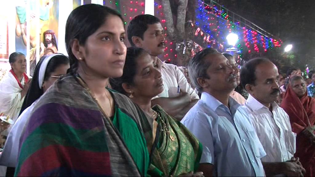 Kaduthuruthy valiyapally thirunal 2013 Purathunamaskaram part 1