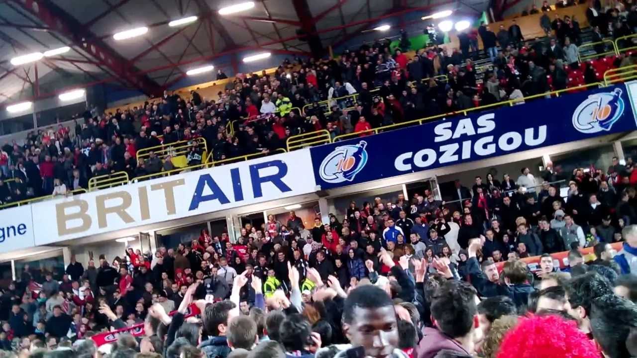 Montée de Guingamp en ligue 1! Sur la pelouse du Roudourou!