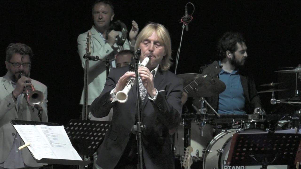 Alla Fermata - Moreno Conficconi