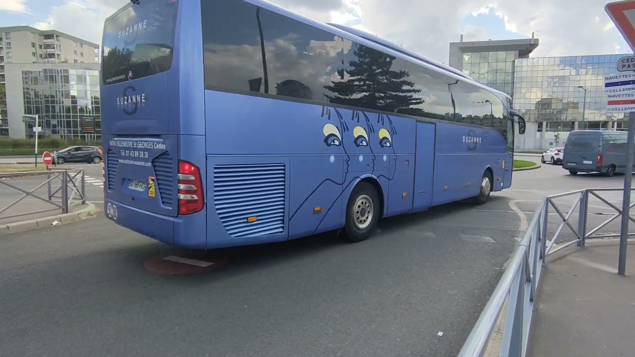 CAB Solutions : Spot des Navettes du RER E en Gare de Noisy-le-Grand Mont d'Est.