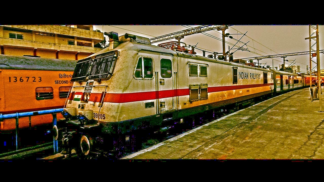 [ 2023 Recap ] 18 in 1 Arrival And Departure Of Indian Trains In South India #tamilrailfan #train