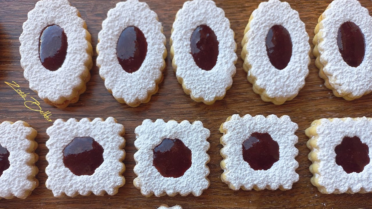 صابلي المعجون 🤩بعجينة بزاااف بنينة 😋راح تعجبكم 👌بدون مايتغير شكله 👌#حلويات_العيد_2025