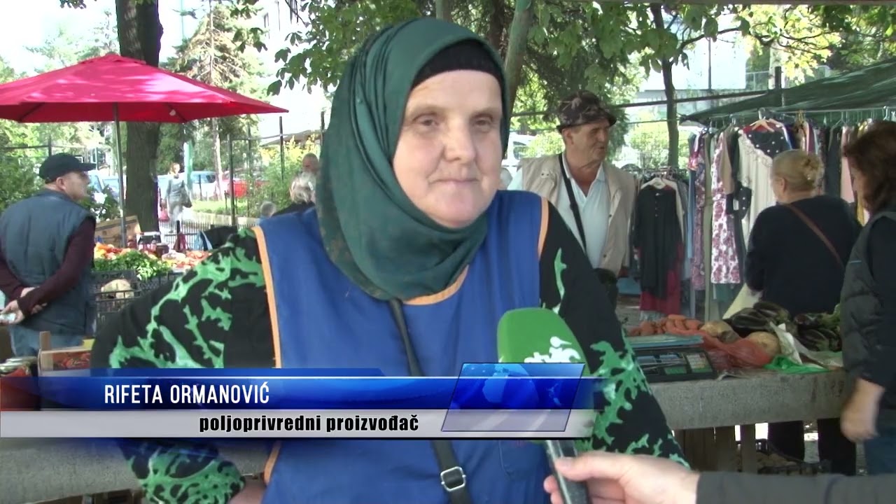 Na kakanjskoj zelenoj pijaci raznovrsna ponuda voća i povrća