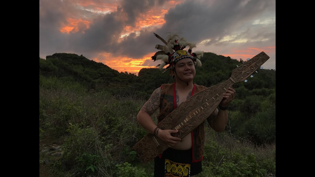 Sape' Kabun - Uyau Moris [Official Video]