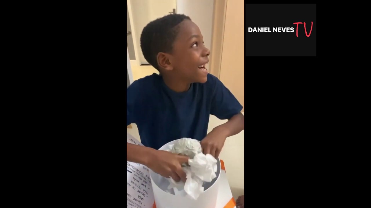 Juddy da Conceição surpreende o filho no seu aniversário