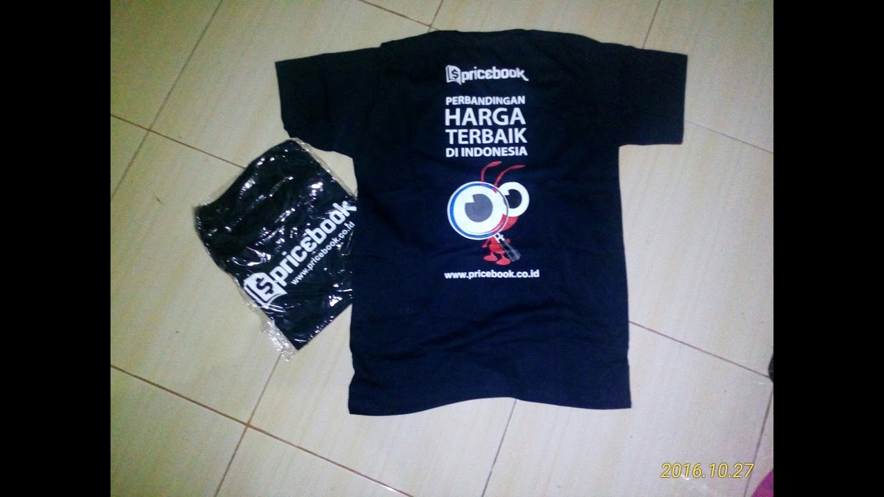 Horeee! Dapat hibah 2 buah Kaos Kece dari PRICEBOOK.CO.ID
