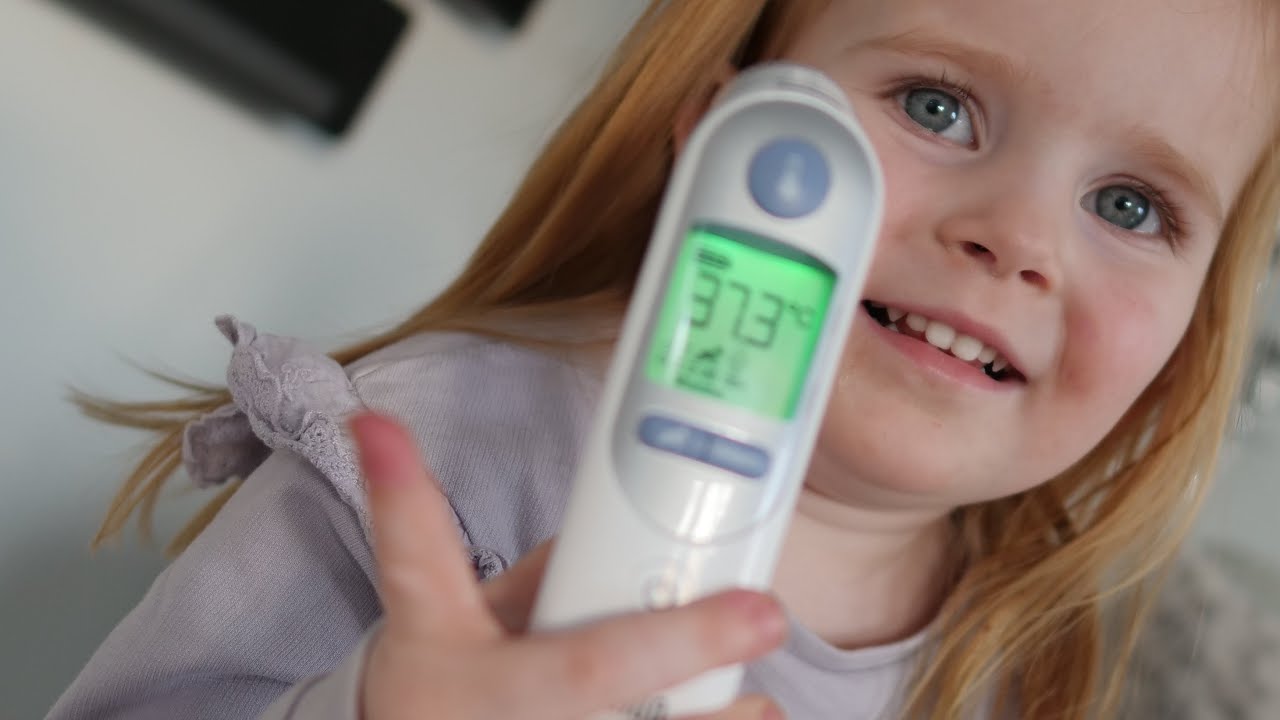 chloe tror hon är sjuk, tar tempen hela tiden - 8 april 2018 VLOGG