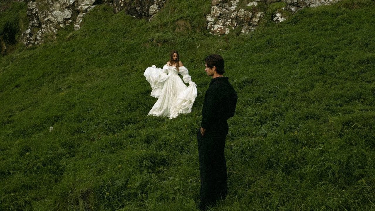 𝒔𝒐𝒏𝒈𝒔 𝒇𝒐𝒓 𝒘𝒉𝒆𝒏 𝒚𝒐𝒖 𝒎𝒊𝒔𝒔 𝒔𝒐𝒎𝒆𝒐𝒏𝒆 𝒚𝒐𝒖 𝒄𝒂𝒏'𝒕 𝒉𝒂𝒗𝒆