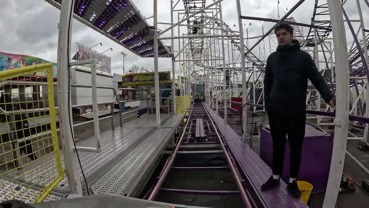 Roller Coaster - Bufkens (Onride) / Charleroi - Foire de Paques 2024 / Kirmes Achterbahn