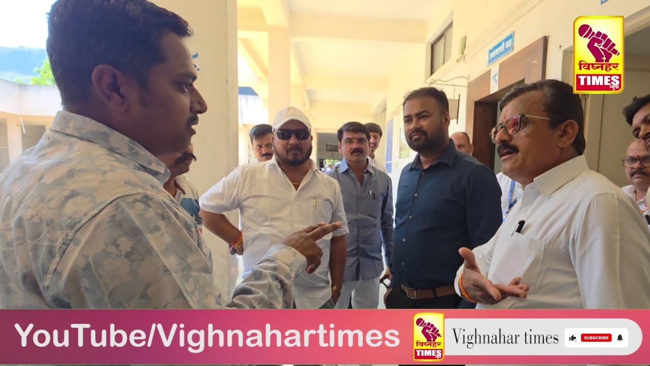 माऊली खंडागळे पंचायत समितीच्या अधिकाऱ्यांवर संतापले l सभापतींचे कार्यालय स्वच्छ ठेवता येत नाही का?