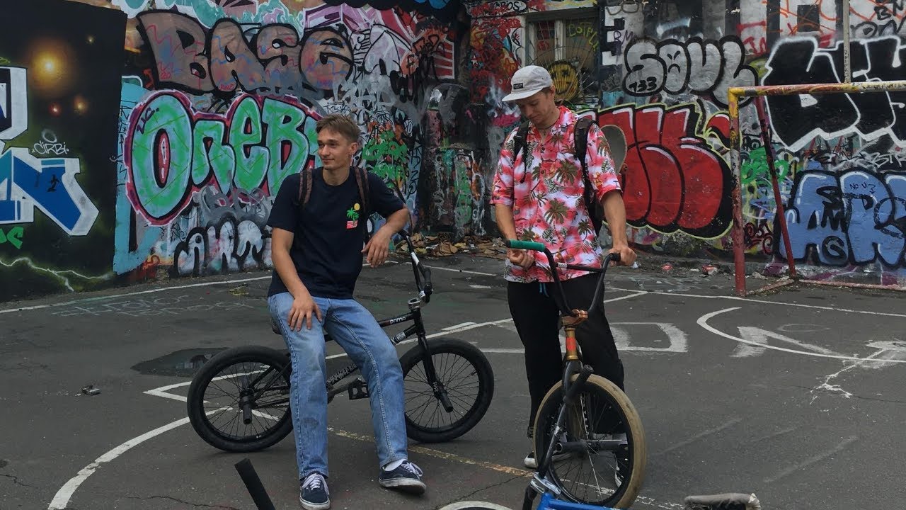 Уехали кататься в ОДЕССУ на БМХ без жилья и денег