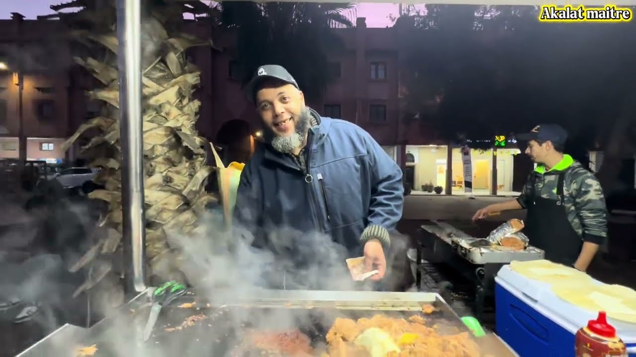 دردشة بقلب مفتوح مع الحاج عبد القدوس 🍔🔥 طاكوس فوق الفحم وبرغر عملاق وحتى الطيحان 