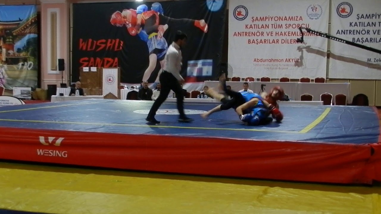 Profesyonel Wushu (Sanda) 1. Maçı 52 Kg Mavi Köşe  Yunus BAYKA 2020 Türkiye ŞAMPİYONU.