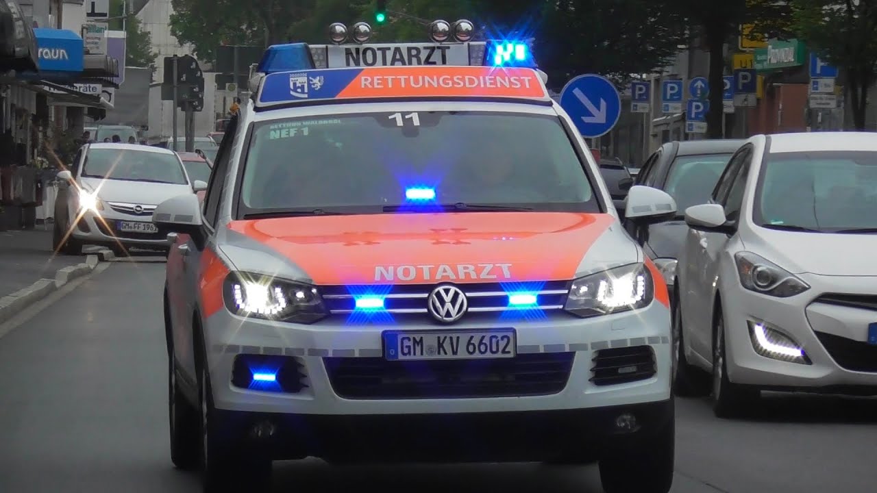 [TOP DESIGN] RETTUNGSDIENST OBERBERGISCHER KREIS AUF EINSATZFAHRT (ZUSAMMENSCHNITT)