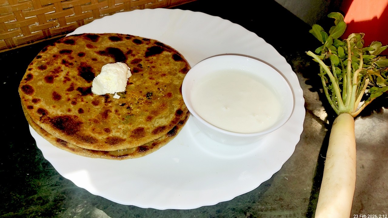 Homemade Satvik Mooli Paratha | Fresh Radish Paratha | Satvik Cooking | No Onion No Garlic