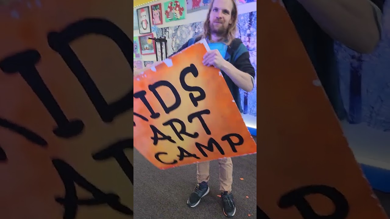 Painting Banners on Corrugated Plastic Sheets