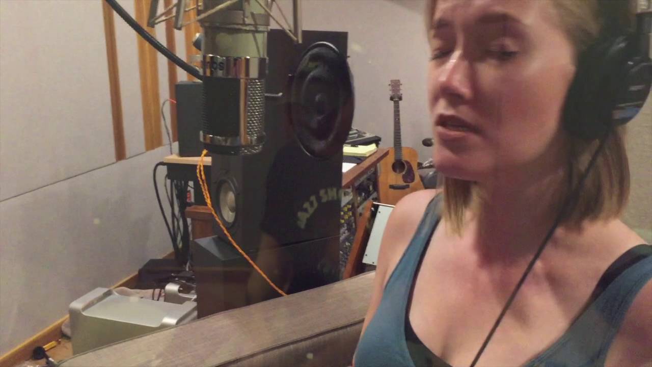 Lia Booth - A Beautiful Friendship