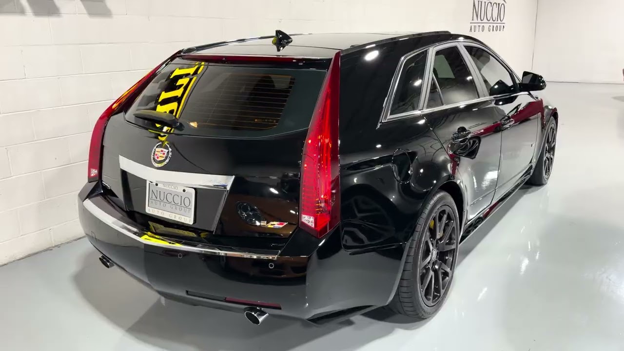 2011 Cadillac CTS-V Wagon 6 Speed Manual Walkaround & Startup
