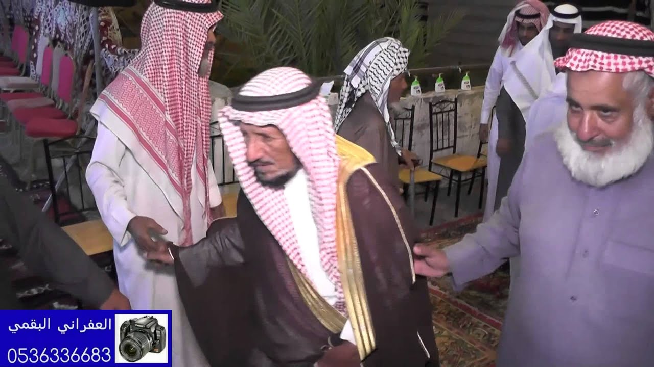 حفل الشيخ والشاعر خليوي بن محمد الشنوطي البلوي لعدد من مشائخ واعيان القبائل في قرية سطيح جيده