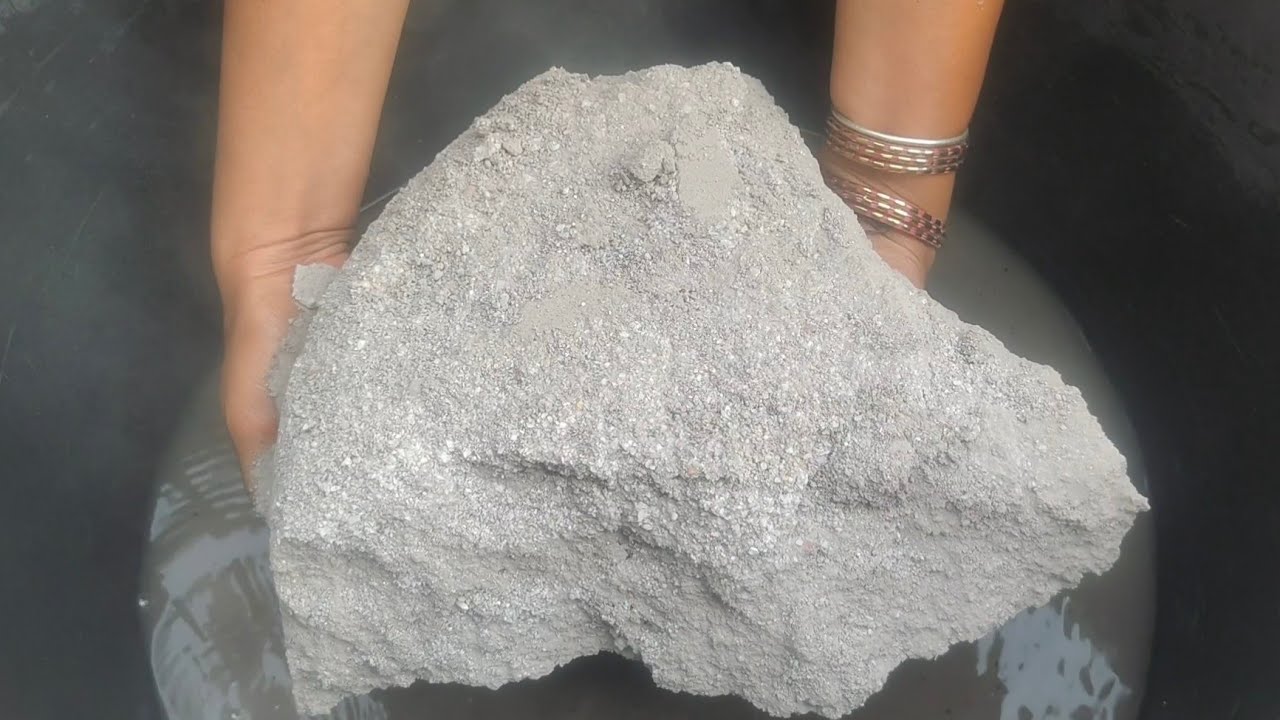 Asmr - soft ! soft! grainy pure cement full Dusty 🌪️ crumbling in water 💦