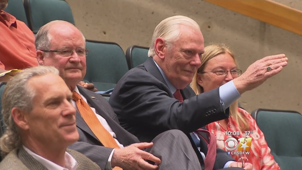 Southwest Airlines Founder Herb Kelleher Passes Away At 87