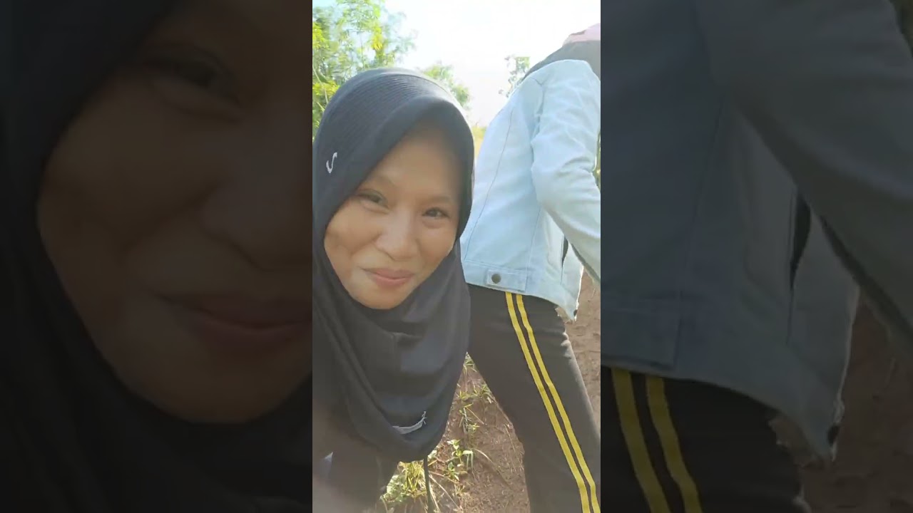 Perjalanan menuju puncak nengel sukarama