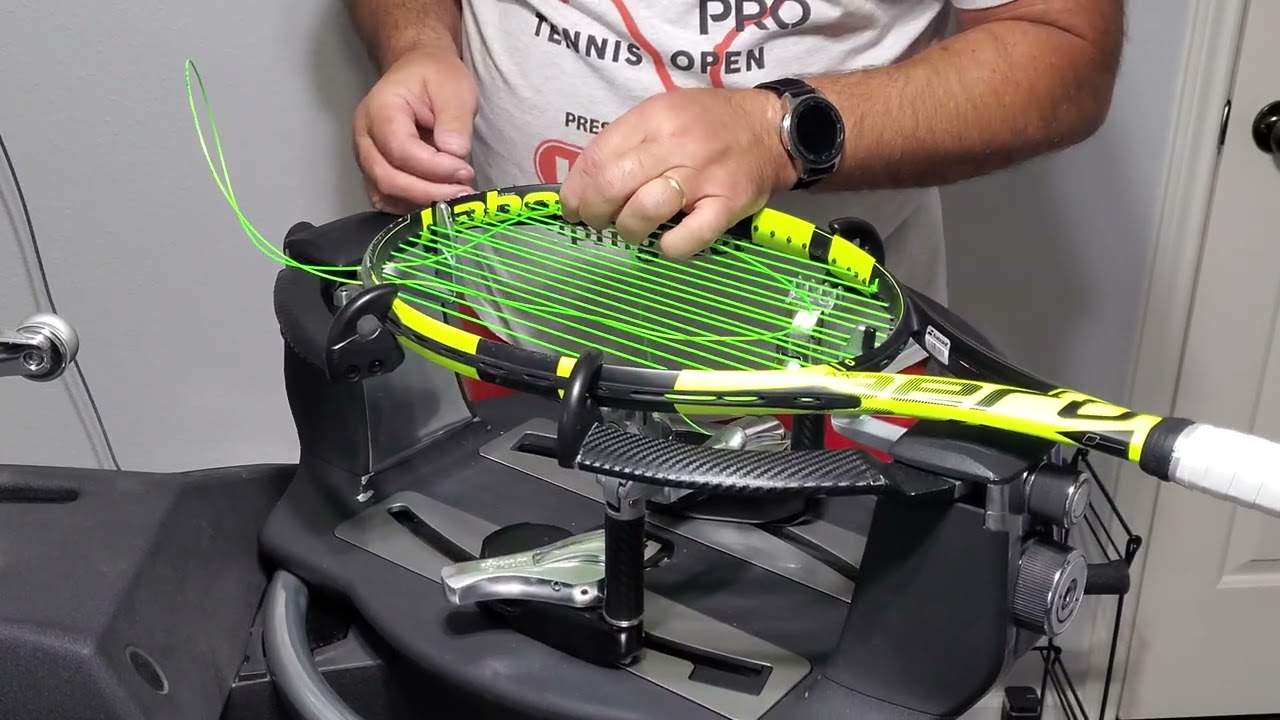 Пошаговая инструкция по установке струн на гитару Babolat Pure Aero 2015 года