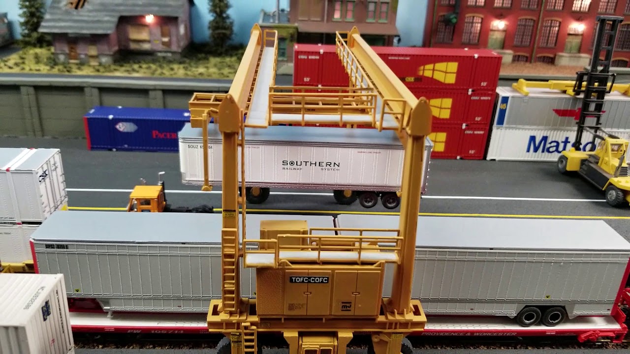 HO Scale Container & industrial area #07  