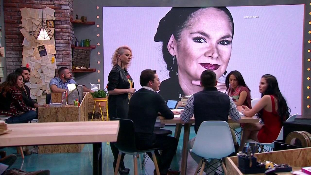 Ricky beck y Lizeth Cruz agreden a Laura Cort&eacute;s y al Productor Sergio Arroyo