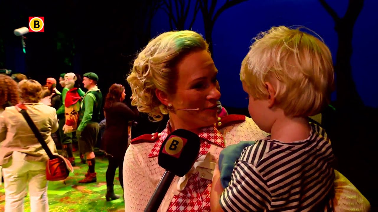 Frans Bauer jr en Mika Donders schitteren bij premiere Sprookjesboom musical.