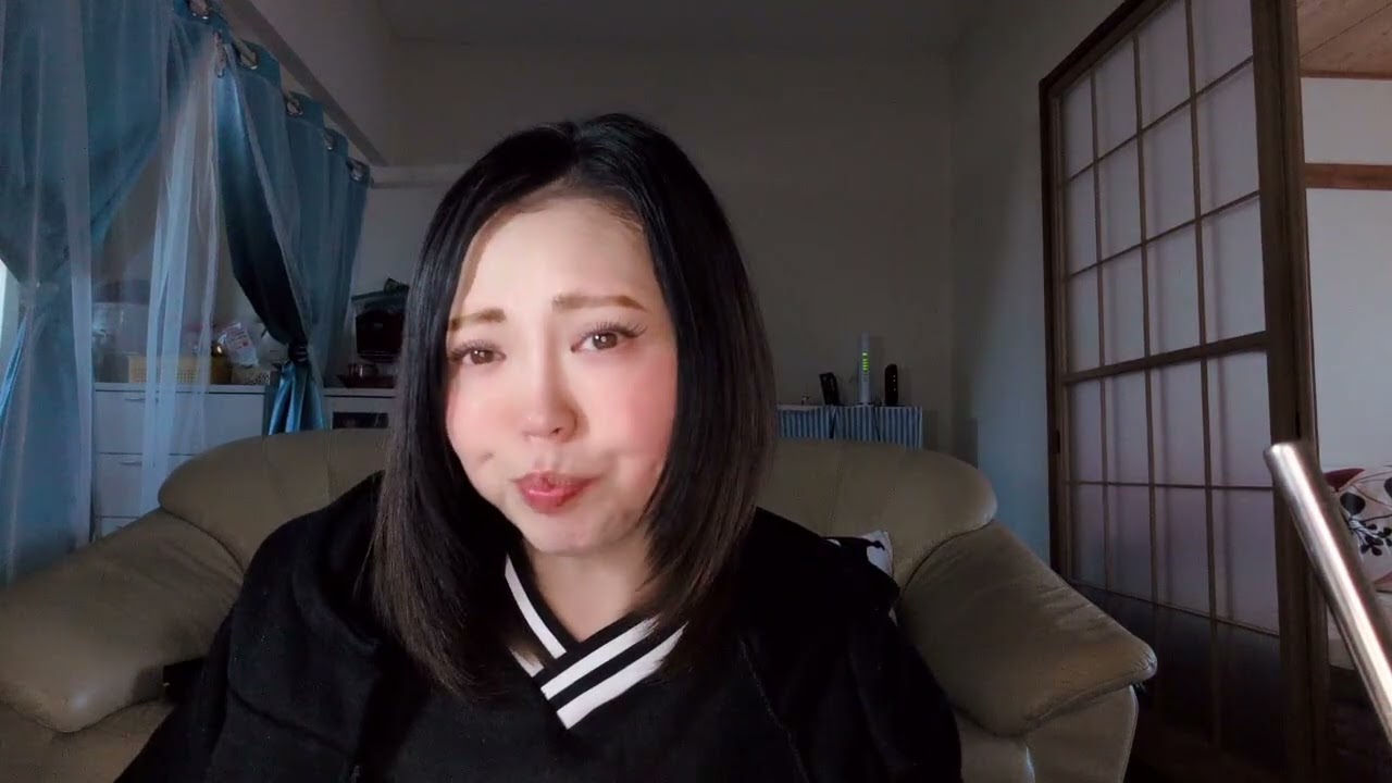 寒い、、雪は、怖い、床バレエ、パン好き、思考、行動、言霊、私はラッキークイーン👸感謝します✨️ありがとう✨️