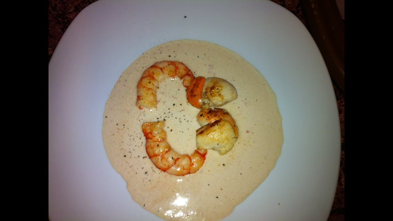 Vieiras con salsa de gambas